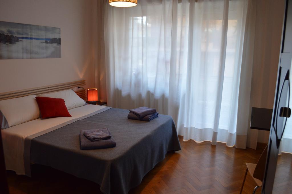 Adan Vatican Roma Quarto foto